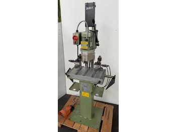 Máquina para metal
