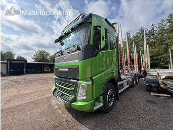 Camión forestal VOLVO FH16 550