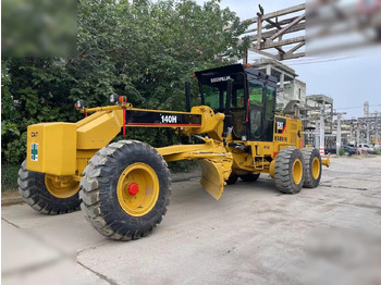 Grader CATERPILLAR 140H
