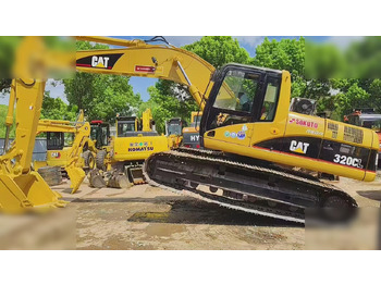 Excavadora de cadenas CATERPILLAR 320CL: foto 2 Excavadora de cadenas CATERPILLAR 320CL: foto 2