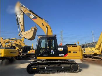 Excavadora de cadenas CATERPILLAR 320D