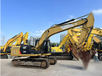 Excavadora de cadenas CATERPILLAR 323D