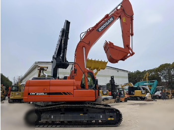 Excavadora de cadenas DOOSAN DX225LC