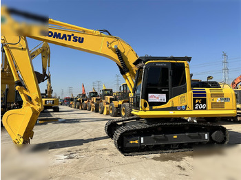 Excavadora de cadenas KOMATSU PC200-8