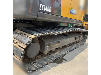 Excavadora de cadenas VOLVO EC140DL: foto 3