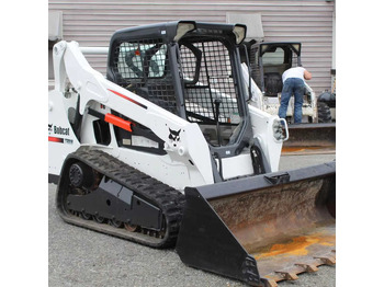 Minicargadora BOBCAT S160