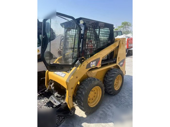 Minicargadora CATERPILLAR 226B3