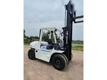 Carretilla elevadora de gas TCM FD70-9: foto 4 Carretilla elevadora de gas TCM FD70-9: foto 4