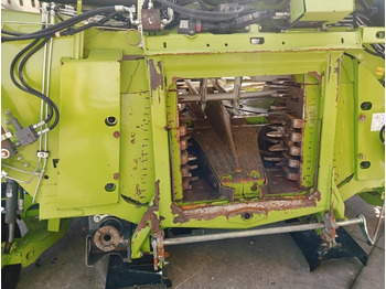 Cabezal de maíz Claas Orbis 900: foto 5