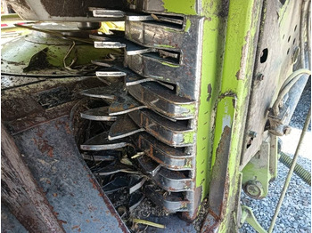 Cabezal de maíz Claas Orbis 900: foto 5