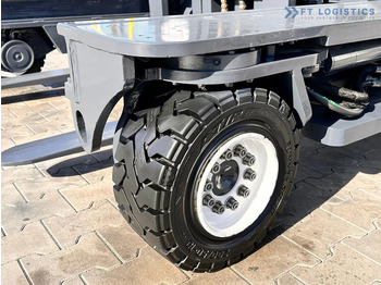 Carretilla de 4 vías Combilift C4000 / LPG / DUPLEX / 4500MM / FREE LIFT / LIKE NEW C4000 / LPG / DUPLEX / 4500MM / FREE LIFT / LIKE NEW: foto 4 Carretilla de 4 vías Combilift C4000 / LPG / DUPLEX / 4500MM / FREE LIFT / LIKE NEW C4000 / LPG / DUPLEX / 4500MM / FREE LIFT / LIKE NEW: foto 4