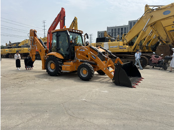 Retroexcavadora JCB 3CX