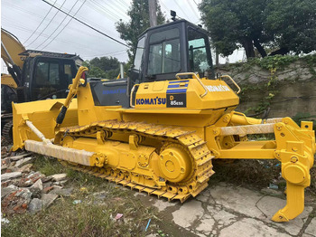 Bulldozer KOMATSU D85