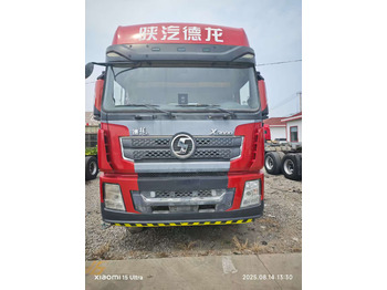 Cabeza tractora SHACMAN