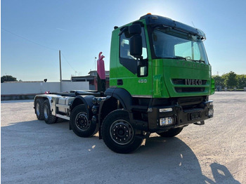 Camión multibasculante IVECO TRAKKER 450 SCARRABILE: foto 2