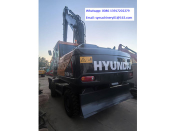 Excavadora de ruedas HYUNDAI R210