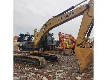 Excavadora CATERPILLAR 323DL