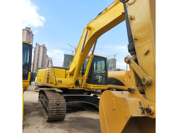 Excavadora de cadenas KOMATSU PC200-6