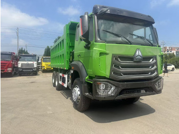 Camión SINOTRUK HOWO