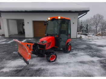 Tractor municipal KUBOTA