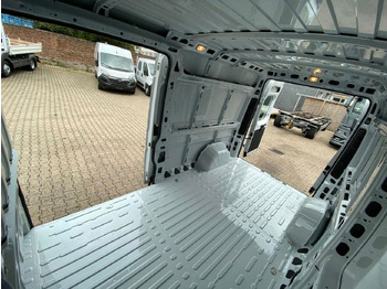 Furgón nuevo Opel Movano Cargo: foto 5