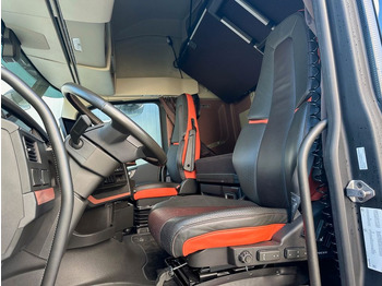 Cabeza tractora Volvo FH 750 XL Retarder  Vollausstattung: foto 5
