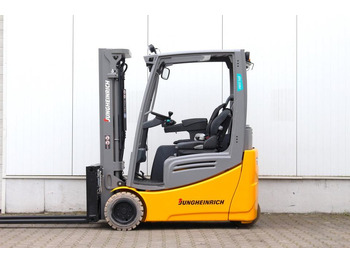 Carretilla elevadora eléctrica JUNGHEINRICH EFG318k - 2017 - 3664Std.: foto 3 Carretilla elevadora eléctrica JUNGHEINRICH EFG318k - 2017 - 3664Std.: foto 3