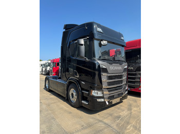 Cabeza tractora SCANIA R 500