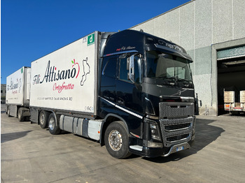 Camión frigorífico VOLVO FH 750