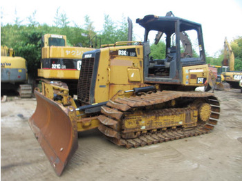 Bulldozer CATERPILLAR D3