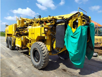 Fresadora en frío KOMATSU GC380F-2: foto 4 Fresadora en frío KOMATSU GC380F-2: foto 4