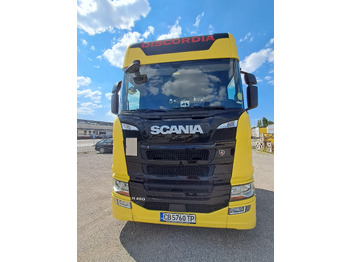 Cabeza tractora SCANIA R 450