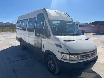 Minibús IVECO