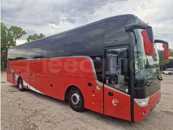 Autocar VAN HOOL