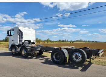 Camión chasis Volvo FH 500 8x2: foto 5