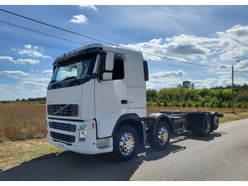 Camión chasis Volvo FH 500 8x2: foto 3