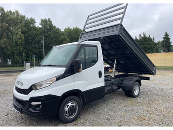 Furgoneta basculante IVECO Daily