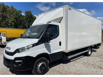 Furgoneta caja cerrada IVECO Daily