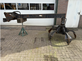 Manipulador telescópico MANITOU