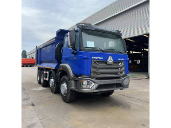 Camión volquete SINOTRUK HOWO