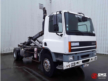 Camión portacontenedore/ Intercambiable DAF CF 320