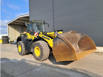 Cargadora de ruedas KOMATSU WA380-8