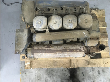 Maquinaria de construcción Deutz F4L912 USED: foto 5 Maquinaria de construcción Deutz F4L912 USED: foto 5