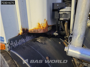 Camión cisterna para transporte de combustible DAF CF75.310 4X2 13500 Lohr tanker 2 compartments ADR Manual Euro 3: foto 3 Camión cisterna para transporte de combustible DAF CF75.310 4X2 13500 Lohr tanker 2 compartments ADR Manual Euro 3: foto 3