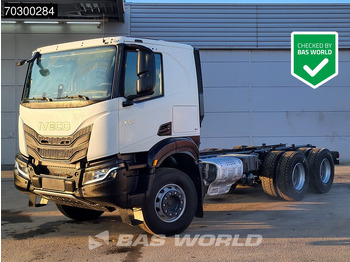 Camión chasis IVECO X-WAY