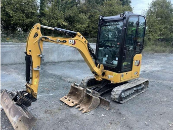 Miniexcavadora CATERPILLAR 302