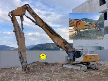 Excavadora de demolición LIEBHERR