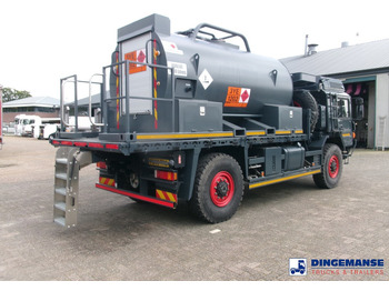 Camión cisterna MAN HX 18.330 4X4 RHD fuel tank 5.5 m3: foto 3