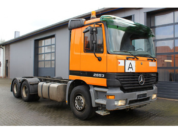 Camión chasis MERCEDES-BENZ Actros 2653