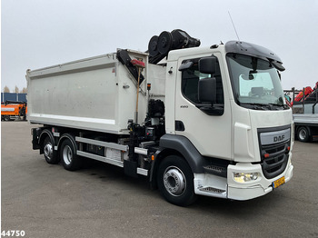 Camión volquete, Camión grúa DAF FAN LF 220 Euro 6 Hiab 11 Tonmeter laadkraan Just 166.649 Km!: foto 3